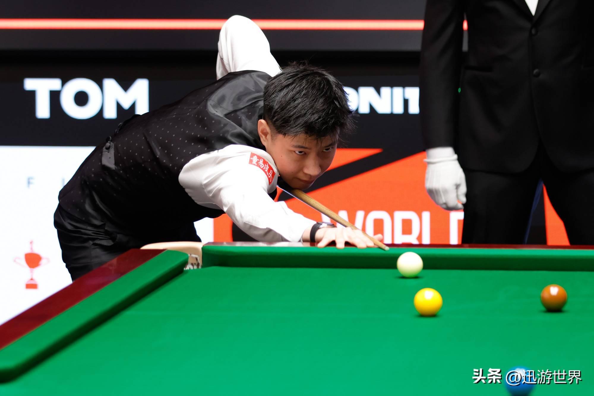 霆的年轻时 霆的年轻时