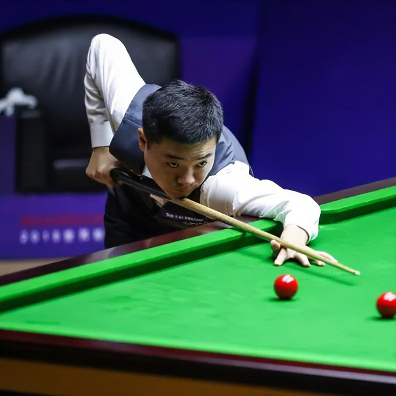 场上形势的 场上形势的